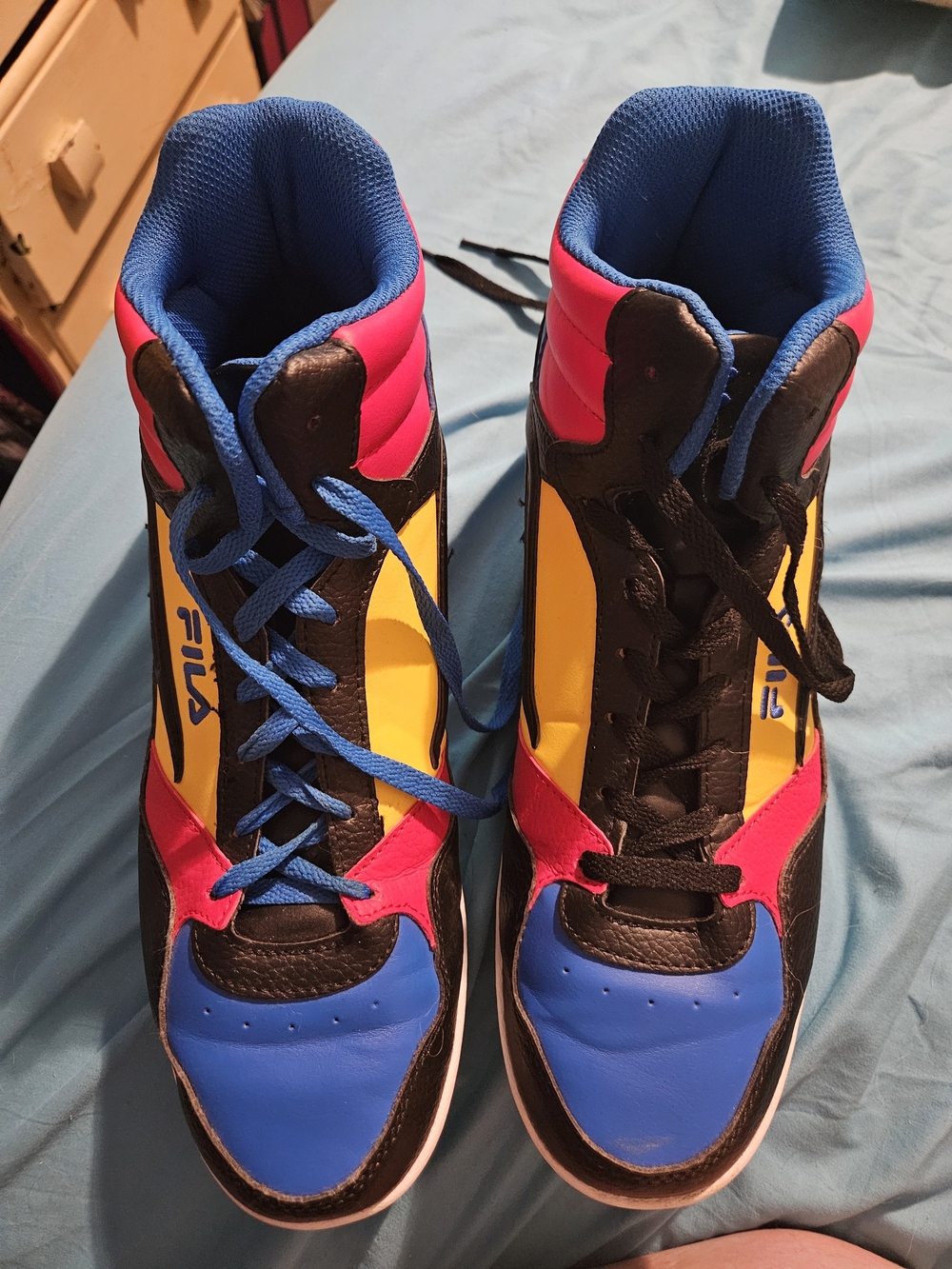 Fila Mens High-Top Sneakers in Blue, Yellow & Red